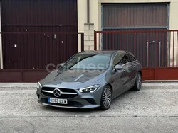 Gris / plata Usado 2020 Mercedes CLA200 Shooting Brake Familiar | 24.990 € (Buen precio)