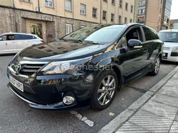 Negro Usado 2013 Toyota Avensis Comfort Familiar | 9990 € (Un poco caro)