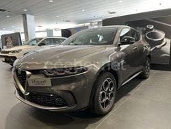 Gris / plata Usado 2023 Alfa Romeo Tonale Ti SUV | 36.500 € (Caro)