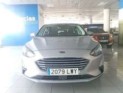 Plateado Usado 2022 Ford Focus Trend+ Berlina | 15.900 € (Precio justo)
