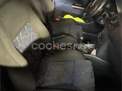 Negro Usado 2000 VW Bora Trendline Berlina | 2100 €