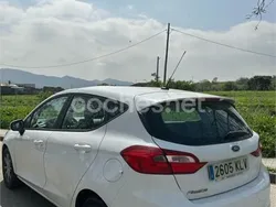 Blanco Usado 2018 Ford Fiesta Trend Utilitario | 8800 € (Buen precio)