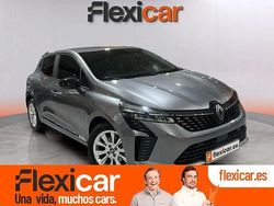 Gris Usado 2025 Renault Clio V Evolution Berlina | 19.490 € (Un poco caro)