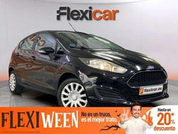 Negro Usado 2016 Ford Fiesta Trend Berlina | 7990 €