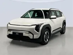 Clear white Nuevo 2025 Kia EV3 Air SUV | 28.519 € (Buen precio)