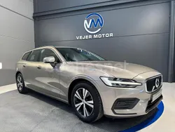 Beige Usado 2020 Volvo V60 Familiar | 21.900 € (Precio justo)