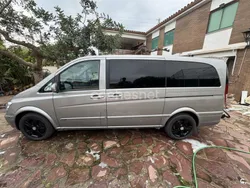 Gris / plata Usado 2013 Mercedes Viano Monovolumen | 19.250 € (Precio justo)