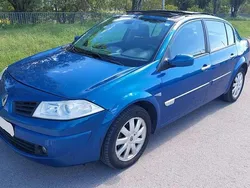 Azul Usado 2007 Renault Mégane II Dynamique Berlina | 4390 € (Precio justo)