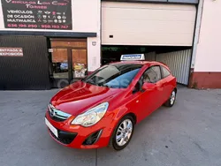 Rojo Usado 2011 Opel Corsa Berlina | 4500 € (Precio justo)