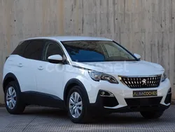 Blanco Usado 2018 Peugeot 3008 Active SUV | 15.490 € (Un poco caro)