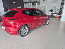 Rojo Usado 2024 Seat Ibiza FR Berlina | 18.500 € (Un poco caro)