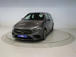 Gris Usado 2023 Mercedes B180 Monovolumen | 32.205 € (Precio justo)
