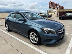 Azul Usado 2015 Mercedes A180 Urban Berlina | 12.900 € (Precio justo)