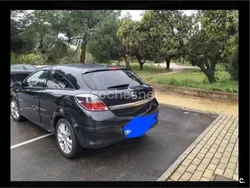 Negro Usado 2006 Opel Astra GTC Sport Berlina | 2700 € (Precio justo)
