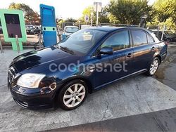 Azul Usado 2005 Toyota Avensis Executive Berlina | 3200 € (Buen precio)