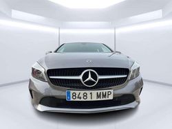 Gris Usado 2018 Mercedes A180 Utilitario | 15.950 € (Precio justo)