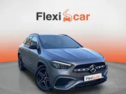 Gris Usado 2024 Mercedes GLA200 SUV | 36.590 € (Super precio)