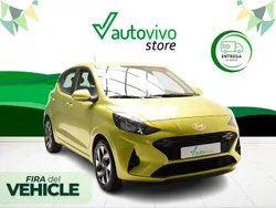 Lucid lime Usado 2024 Hyundai i10 Utilitario | 14.100 € (Precio justo)
