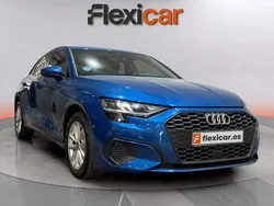 Azul Usado 2023 Audi A3 Sportback e-tron Berlina | 22.990 € (Precio justo)