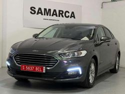 Gris / plata Usado 2019 Ford Mondeo Trend Berlina | 18.600 € (Precio justo)