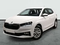 Amarillo Usado 2025 Skoda Fabia Selection Berlina | 15.290 € (Super precio)