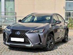 Gris Usado 2021 Lexus UX 250h Executive Line SUV | 22.990 €