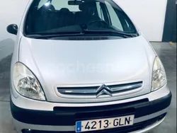 Gris / plata Usado 2009 Citroën Xsara Picasso Exclusive Monovolumen | 3250 € (Precio justo)