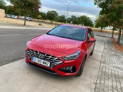 Rojo Usado 2024 Hyundai i30 Berlina | 17.900 € (Precio justo)