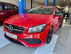 Rojo Usado 2019 Mercedes CLA200 Shooting Brake Familiar | 28.500 € (Precio justo)
