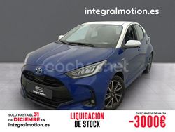 Azul Usado 2021 Toyota Yaris Hybrid Active Berlina | 21.500 € (Caro)