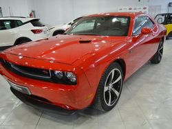 Rojo Usado 2014 Dodge Challenger Coupe | 35.990 €