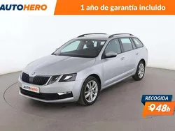 Gris Usado 2017 Skoda Octavia Utilitario | 14.199 € (Precio justo)