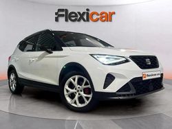Blanco Usado 2023 Seat Arona FR SUV | 20.990 € (Precio justo)