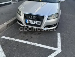 Gris / plata Usado 2010 Audi A3 Sportback Ambiente Berlina | 7000 € (Precio justo)