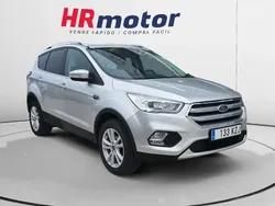 Blanco Usado 2019 Ford Kuga Trend+ SUV | 13.740 € (Un poco caro)
