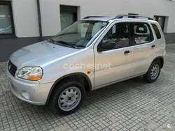 Gris / plata Usado 2002 Suzuki Ignis GL Utilitario | 3500 € (Buen precio)