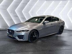 Gris Usado 2024 Jaguar XE R Berlina | 46.900 €