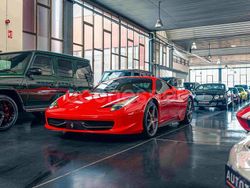Rojo Usado 2011 Ferrari 458 Coupe | 256.000 € (Un poco caro)