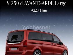 Rojo Usado 2022 Mercedes V250 Avantgarde Monovolumen | 56.500 € (Un poco caro)