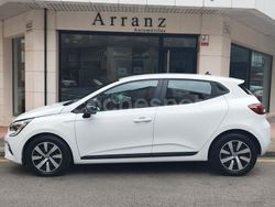 Blanco Usado 2023 Renault Clio V Equilibre Berlina | 14.800 € (Un poco caro)