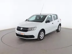 Blanco Usado 2019 Dacia Sandero Essentiel Utilitario | 11.099 € (Precio justo)