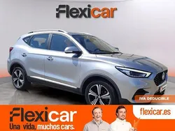 Gris / plata Usado 2022 MG ZS Comfort Berlina | 15.490 € (Un poco caro)