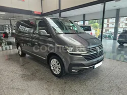 Gris / plata Usado 2020 VW Multivan Monovolumen | 43.900 €