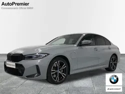 Gris Usado 2024 BMW 330e Comfort Edition Berlina | 47.600 €