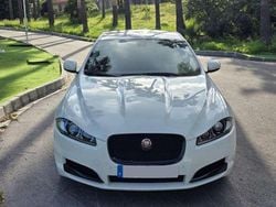 Blanco Usado 2014 Jaguar XF Premium Luxury Berlina | 11.900 € (Buen precio)