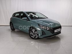Verde Usado 2024 Hyundai i20 Berlina | 16.990 € (Precio justo)