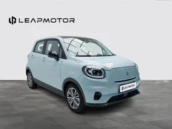 Azul Nuevo 2024 Leapmotor T03 Utilitario | 17.900 €