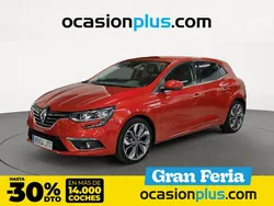 Rojo Usado 2016 Renault Mégane III Zen Utilitario | 10.890 € (Precio justo)