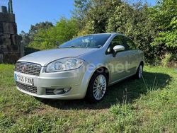 Gris / plata Usado 2007 Fiat Linea Dynamic Berlina | 2700 €