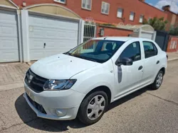 Blanco Usado 2015 Dacia Logan Ambiance Berlina | 4850 € (Buen precio)